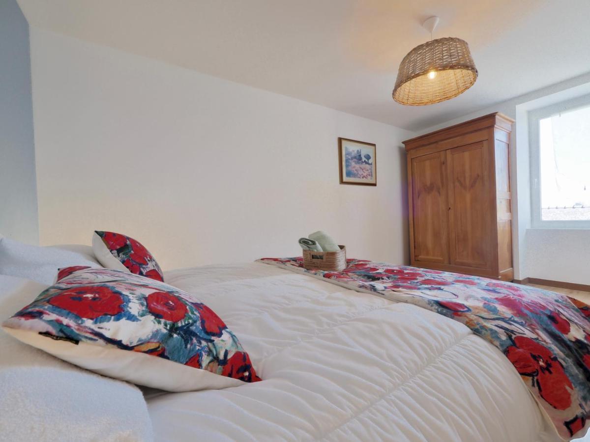 Emplacement De Reve, Maison A 20m Des